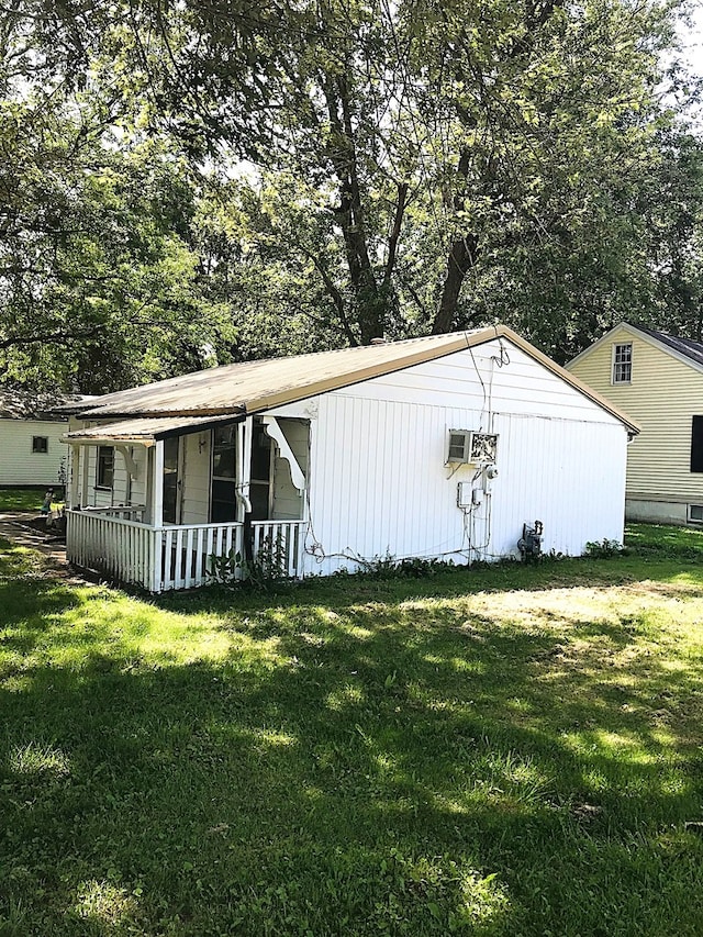 exterior space featuring a porch