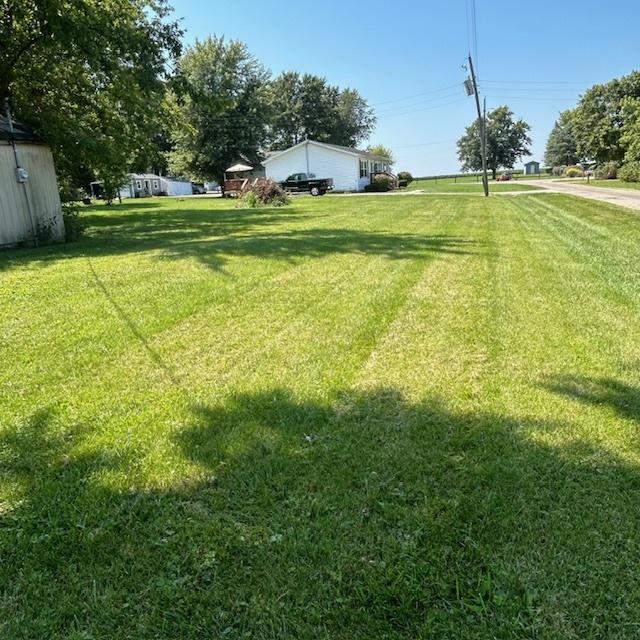 11629 Oak St, Downs, IL 61736 - photo 5