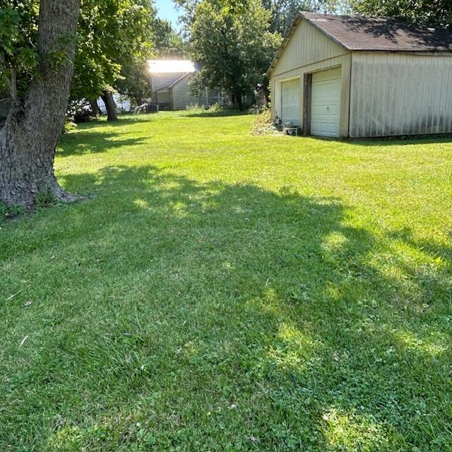 11629 Oak St, Downs, IL 61736 - photo 6