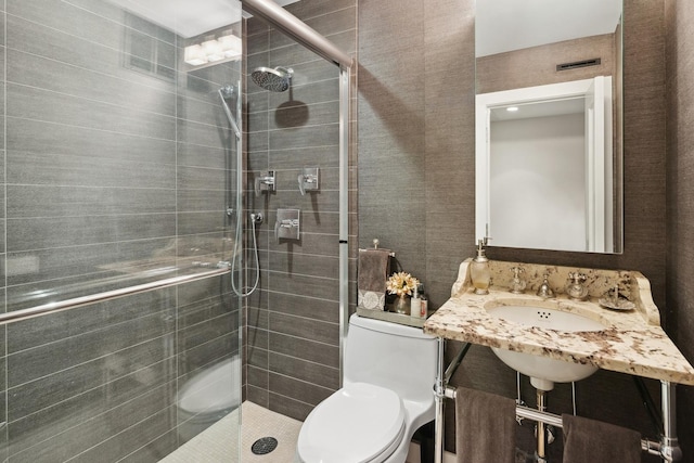 1040 N Lake Shore Dr Unit 9A, Chicago, IL 60611 - full bath featuring a shower stall and toilet