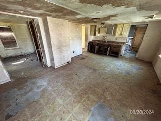 472 Hillcrest Dr, Creve Coeur, IL 61610 - view of kitchen