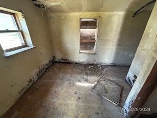 472 Hillcrest Dr, Creve Coeur, IL 61610 - interior space