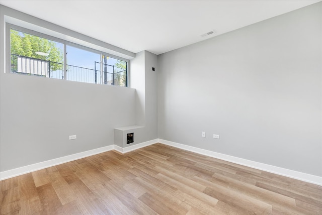 empty room featuring light hardwood / wood-style floors