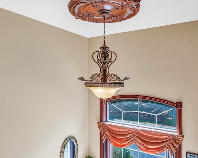 4703 W Kirby Ave, Champaign, IL 61822 - detailed view of a chandelier