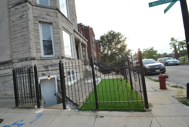 exterior space with a yard