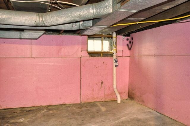 view of unfinished basement