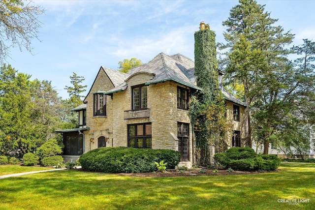70 S Commonwealth Ave, Aurora, IL 60506 - photo 2