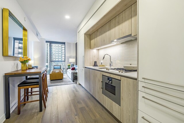 211 N Harbor Dr Unit 805, Chicago, IL 60601 - photo 3