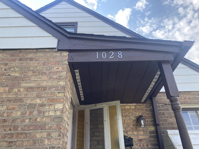 details with brick siding