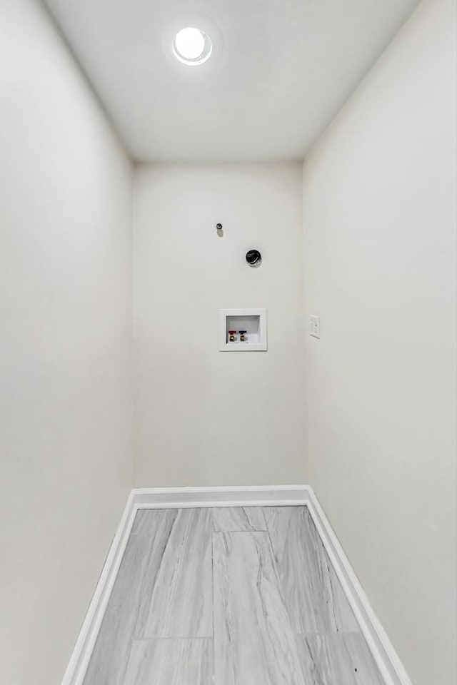 8251 S E End Ave, Chicago, IL 60617 - laundry room with washer hookup and baseboards