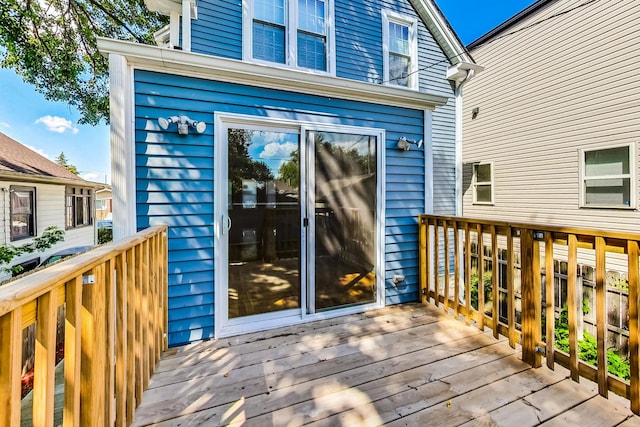8251 S E End Ave, Chicago, IL 60617 - view of wooden deck