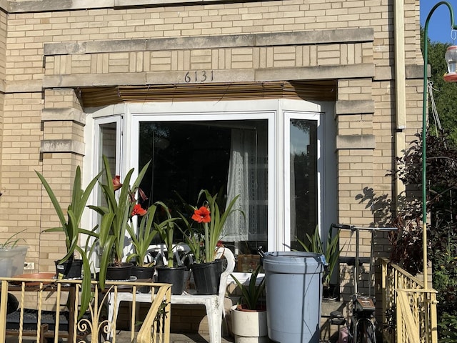 6131 N Leader Ave, Chicago, IL 60646 - photo 2