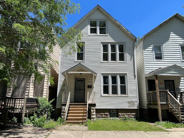 view of front of house