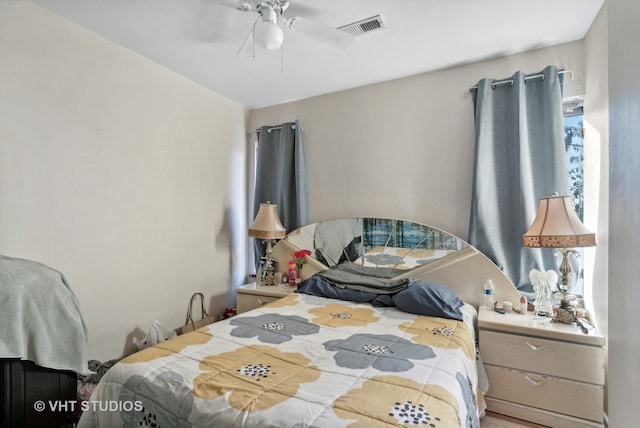 bedroom featuring ceiling fan