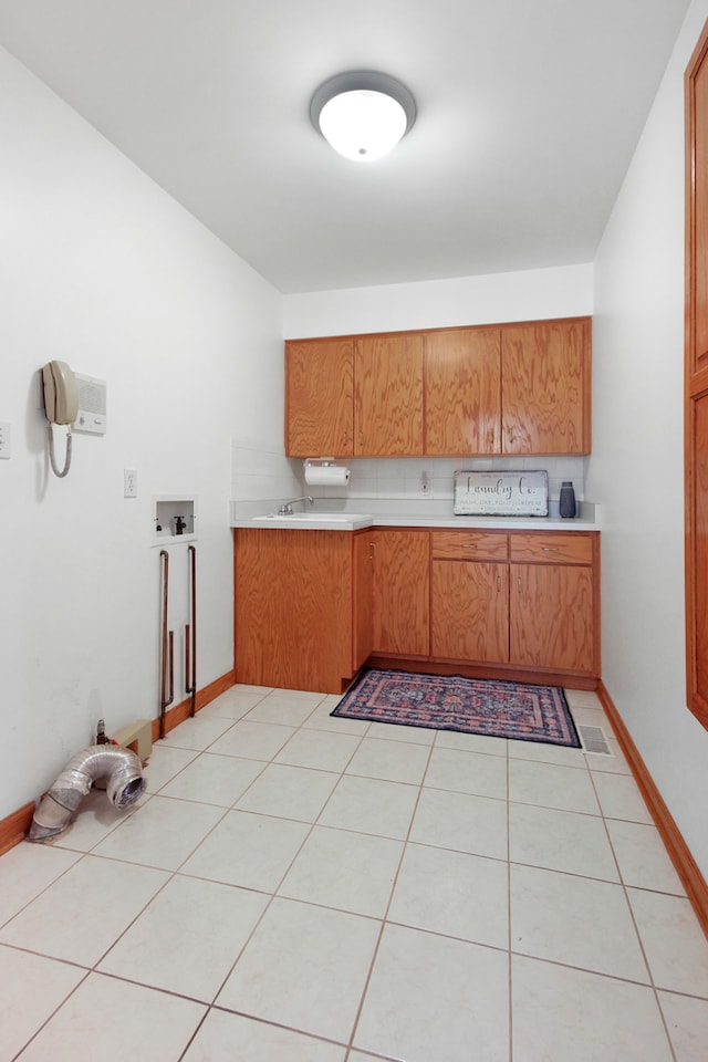 kitchen featuring light tile patterned floors