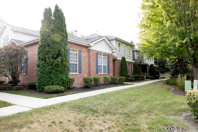 view of front of house with a front yard