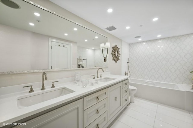 161 E Chicago Ave Unit 50A, Chicago, IL 60611 - photo 13