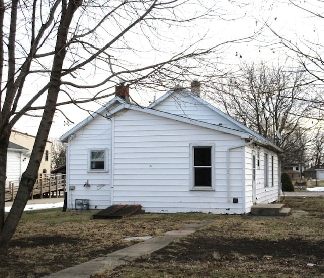 view of home's exterior