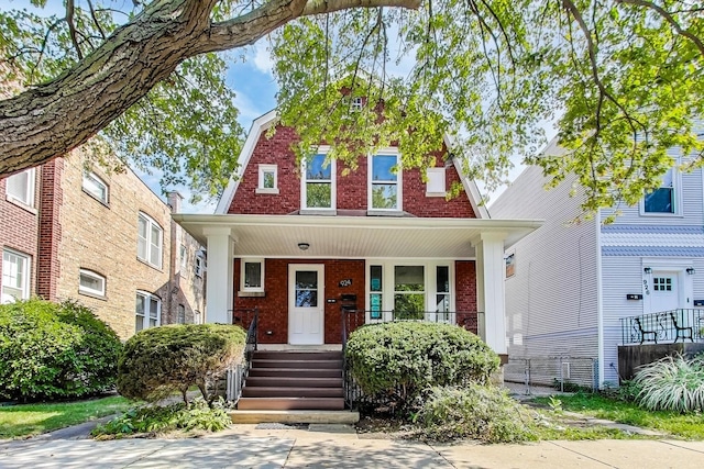 view of front of home with covered porch