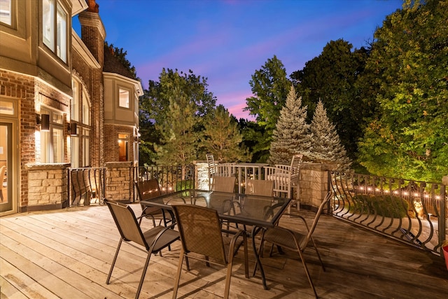 view of deck at dusk