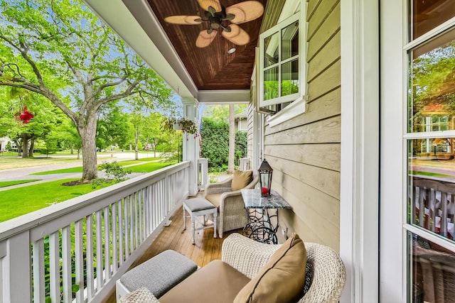 611 Elmwood Ave, Wilmette, IL 60091 - covered porch featuring ceiling fan