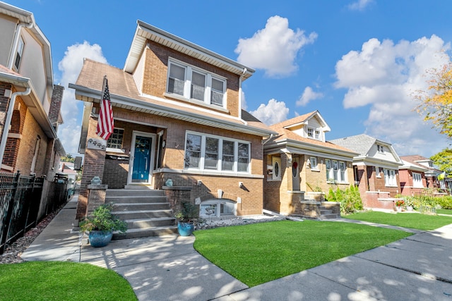 view of front facade featuring a front lawn