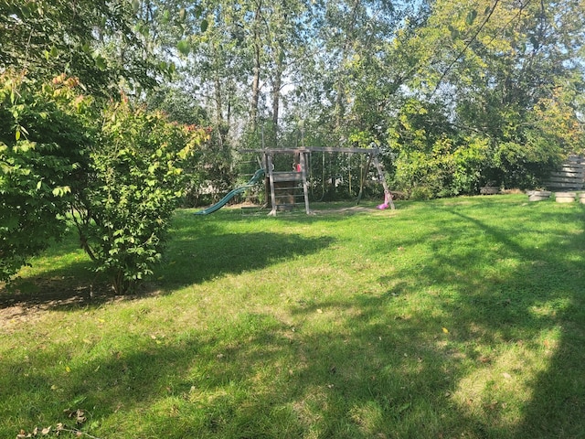 view of yard featuring a playground