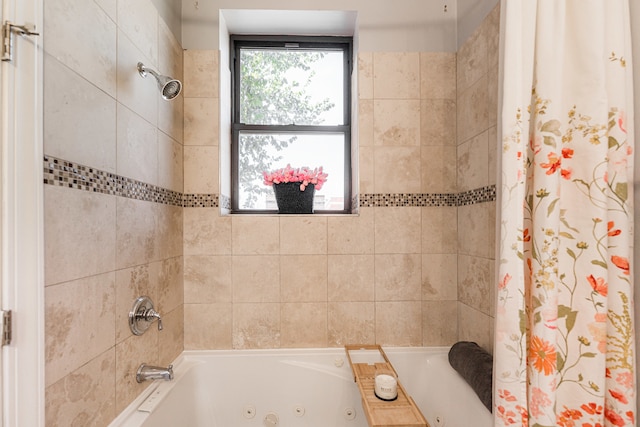 bathroom featuring shower / bath combo