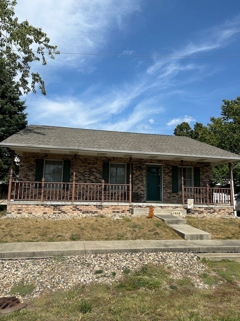 view of front of house with a porch