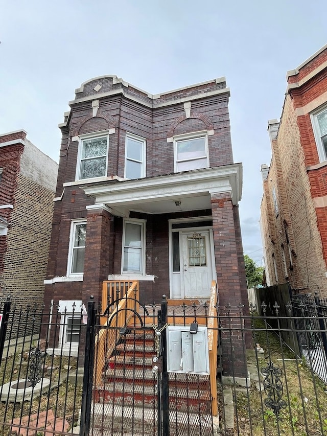 view of front facade featuring covered porch