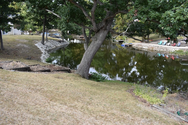 view of yard with a water view