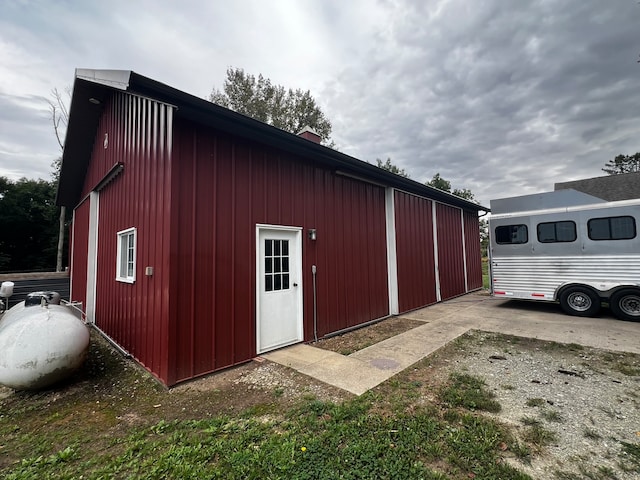 view of outdoor structure