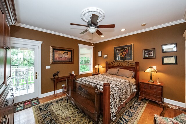 bedroom featuring access to outside, light hardwood / wood-style flooring, ornamental molding, and ceiling fan