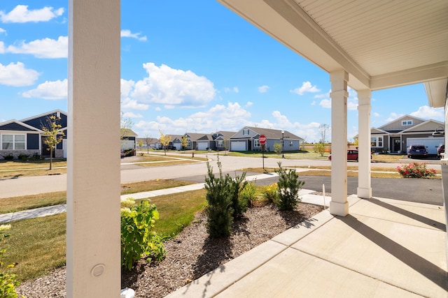 view of patio / terrace with covered porch