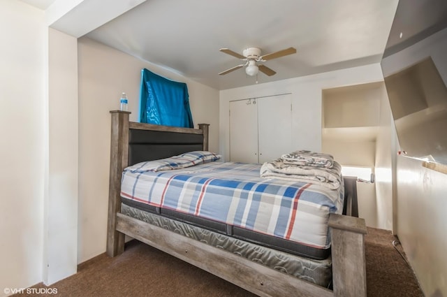 bedroom featuring a closet, carpet flooring, and a ceiling fan