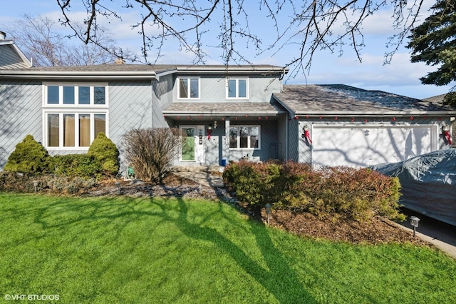 view of front of house featuring a front yard