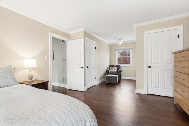 bedroom featuring ceiling fan, dark hardwood / wood-style floors, and ornamental molding