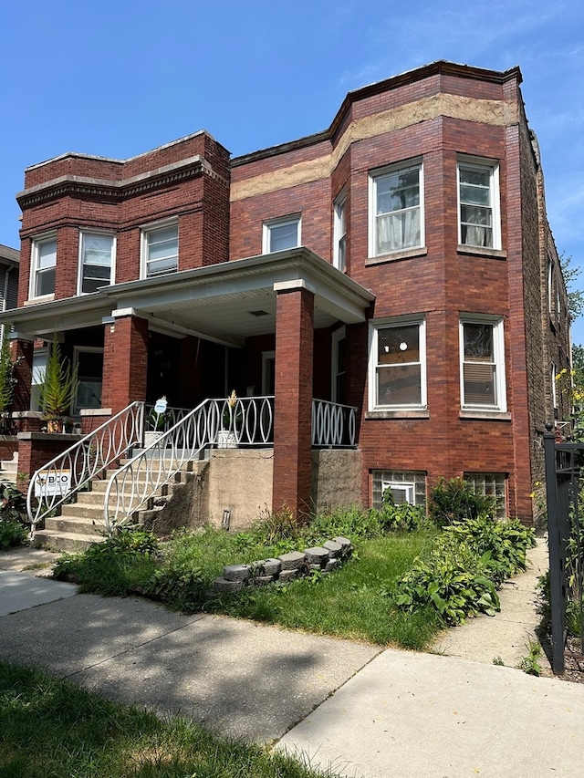 view of front of property with a porch