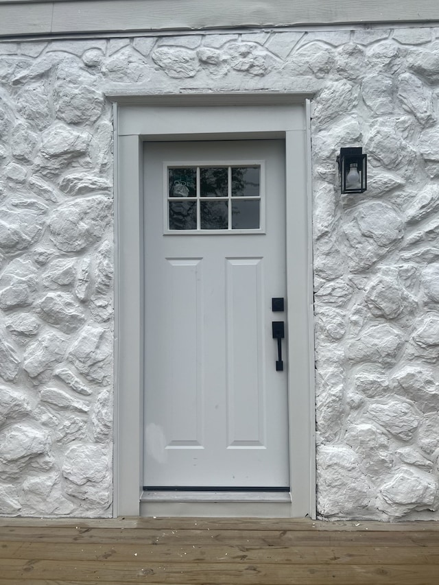 view of entrance to property