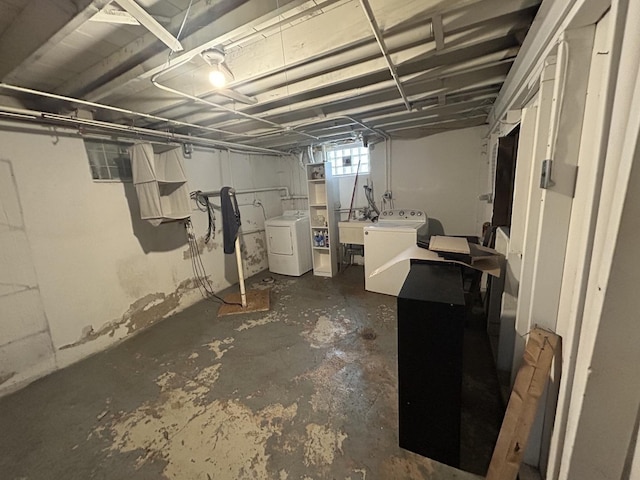 basement featuring washer and dryer