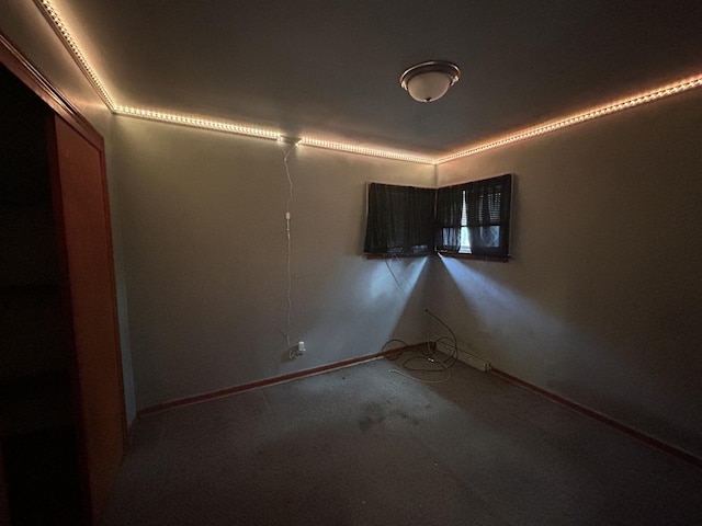 empty room featuring carpet flooring