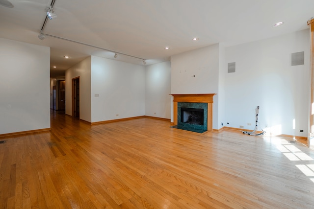 empty room featuring light hardwood / wood-style floors