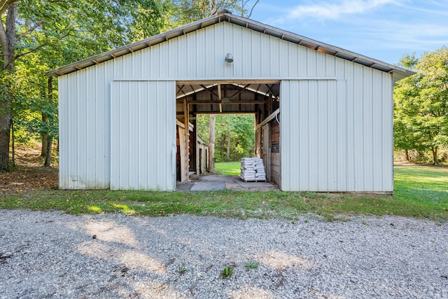 view of outdoor structure