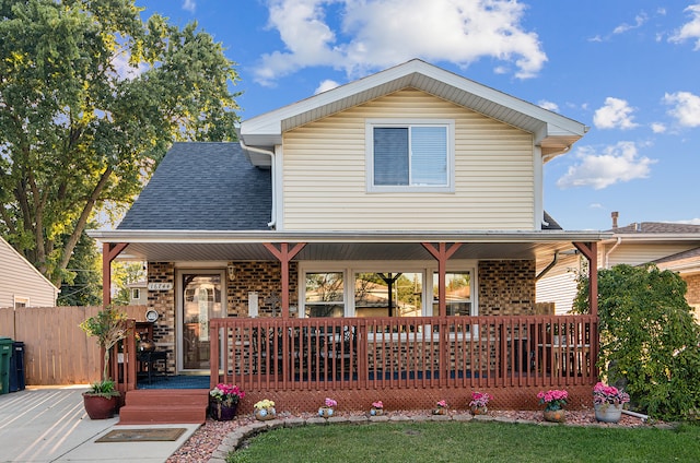 view of front of house featuring covered porch