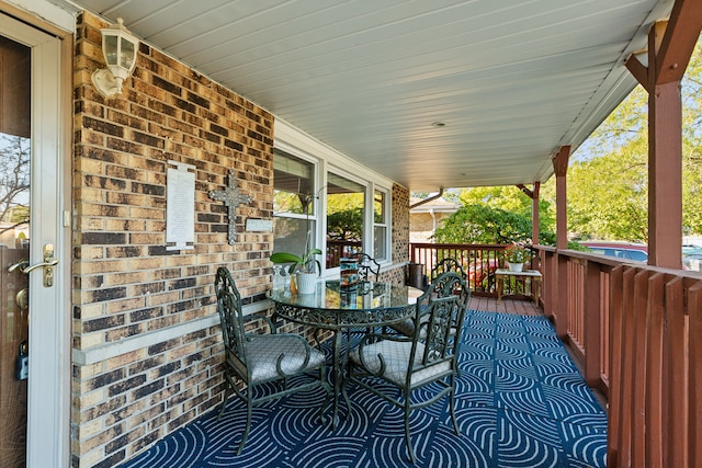 exterior space featuring a porch