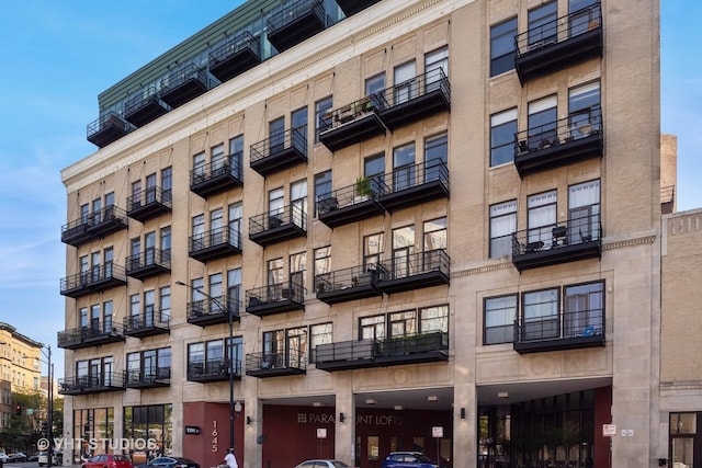 1645 W Ogden Ave Unit 434, Chicago, IL 60612 - view of apartment building / complex