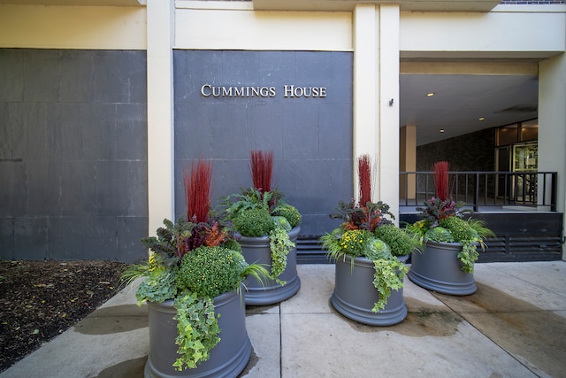 exterior space featuring concrete floors