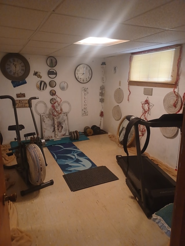 exercise area with a drop ceiling