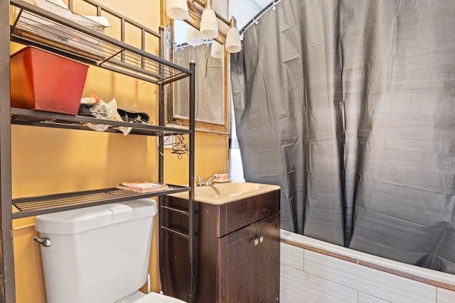 4035 W Marquette Rd, Chicago, IL 60629 - storage area with a sink