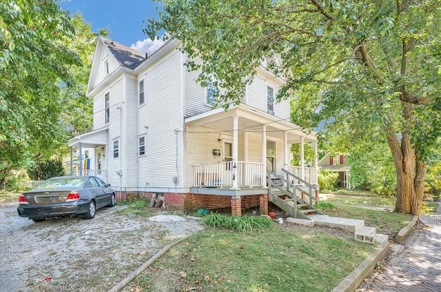 view of front of house with covered porch